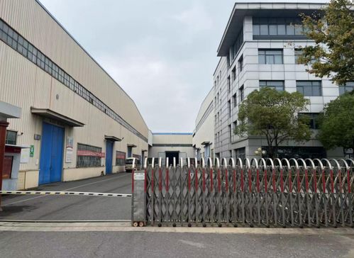 實探常州企業(yè)家墜樓疑云 廠區(qū)安保森嚴，巡邏車頻現(xiàn)，內(nèi)部沉默如山